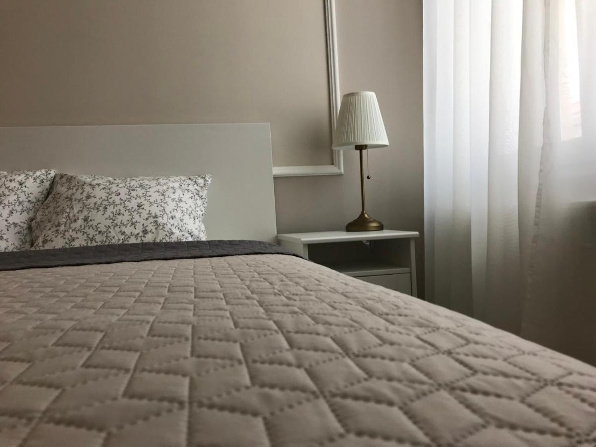 Hemnes2 Apartman Lägenhet Kaposvár Exteriör bild